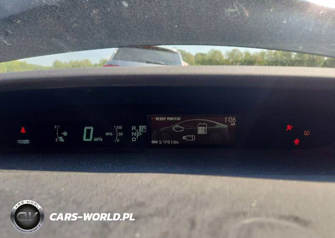 2012 Toyota Prius Two VIN:JTDKN3DU7C1542039 - 9