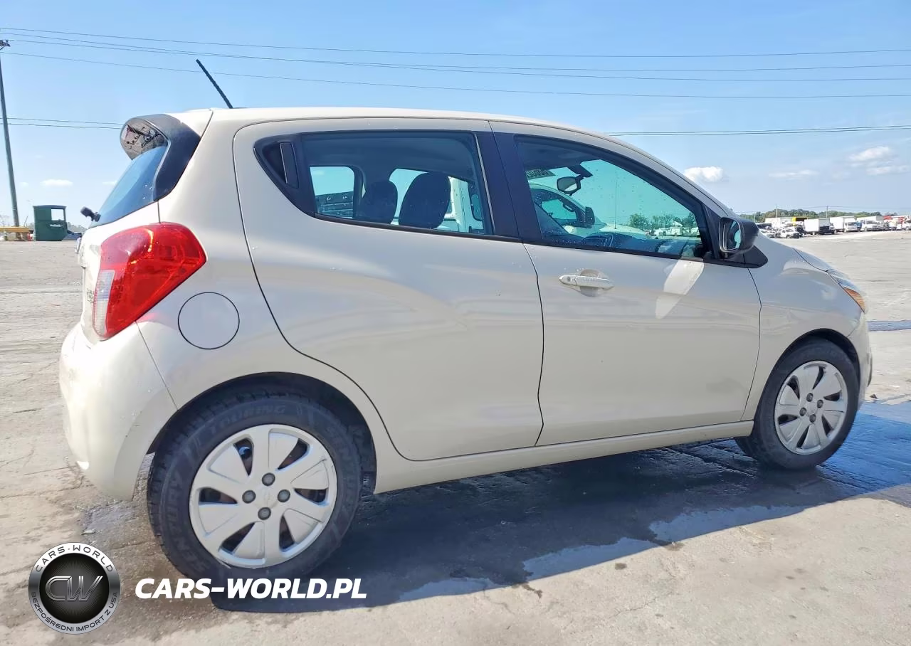 2017 Chevrolet Spark Ls VIN:KL8CB6SA5HC741716 - 3