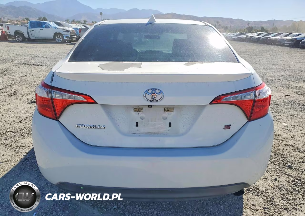 2015 Toyota Corolla S Plus VIN:5YFBURHE7FP224043 - 6