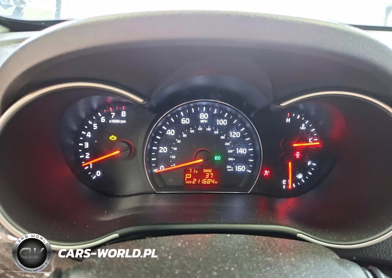 2015 Kia Sorento Lx VIN:5XYKTDA78FG606782 - 9