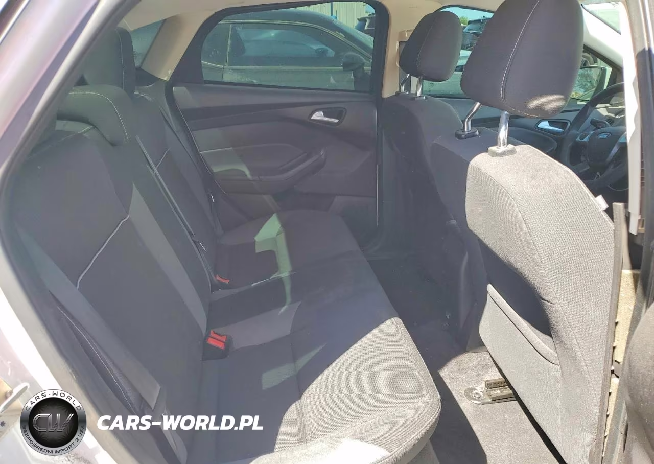 2012 Ford Focus Se VIN:1FAHP3F27CL290691 - 10