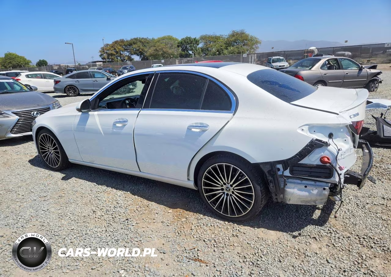 2026 Mercedes-Benz C 300 VIN:W1KAF4GB1TR327837 - 2