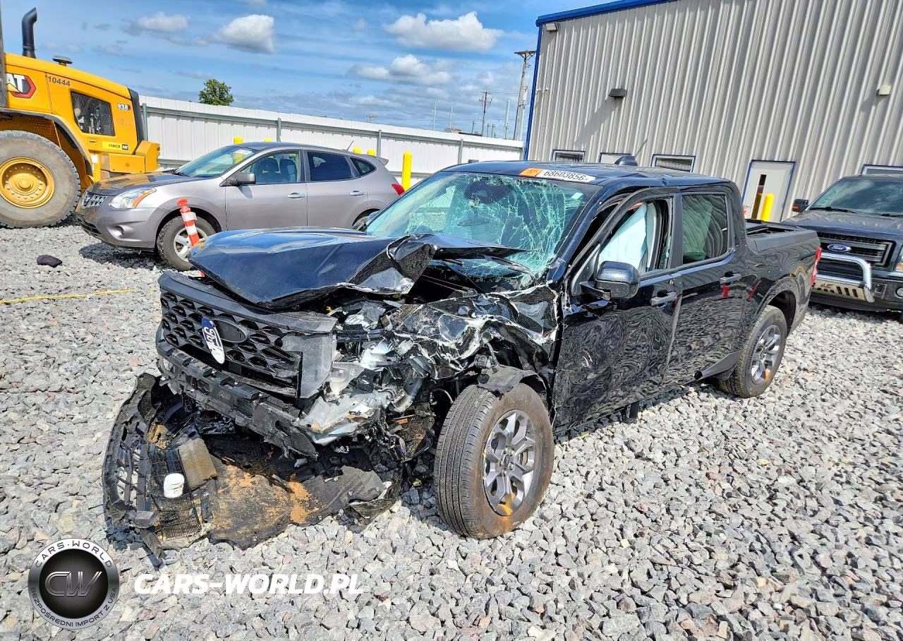 2026 Ford Maverick Xlt