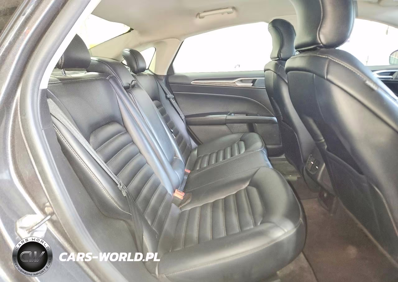 2019 Ford Fusion Sel VIN:3FA6P0CD7KR139393 - 10