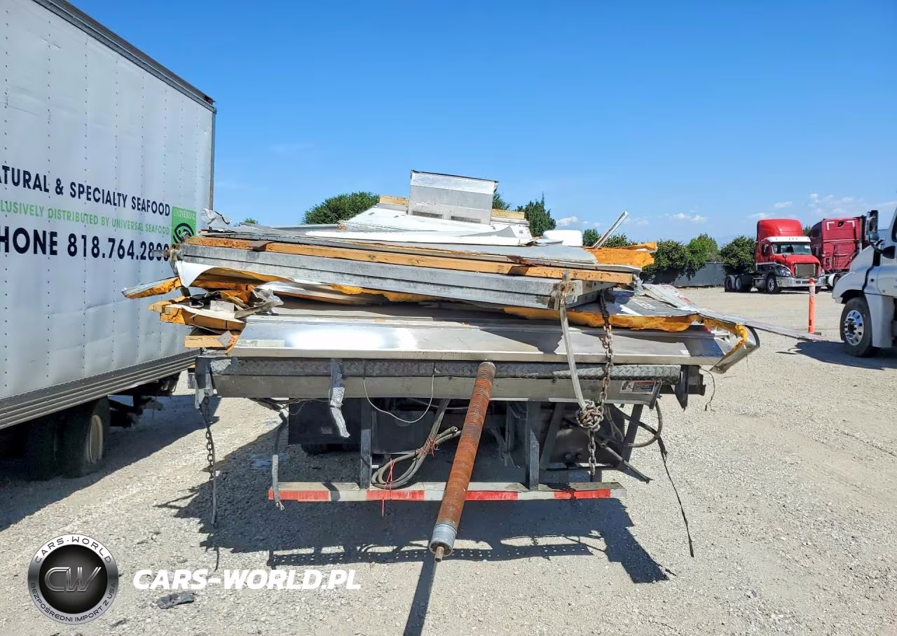 2020 International Mv607 Refrigerated Box Truck VIN:1HTEUMMN3LH801439 - 6