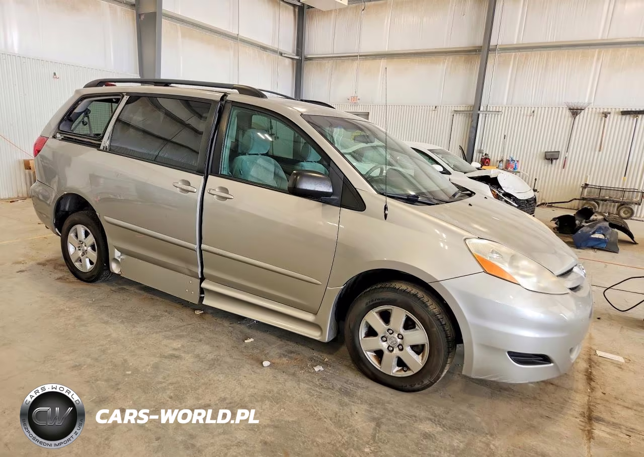 2007 Toyota Sienna Le 8-Passenger VIN:5TDZK23C97S001948 - 4