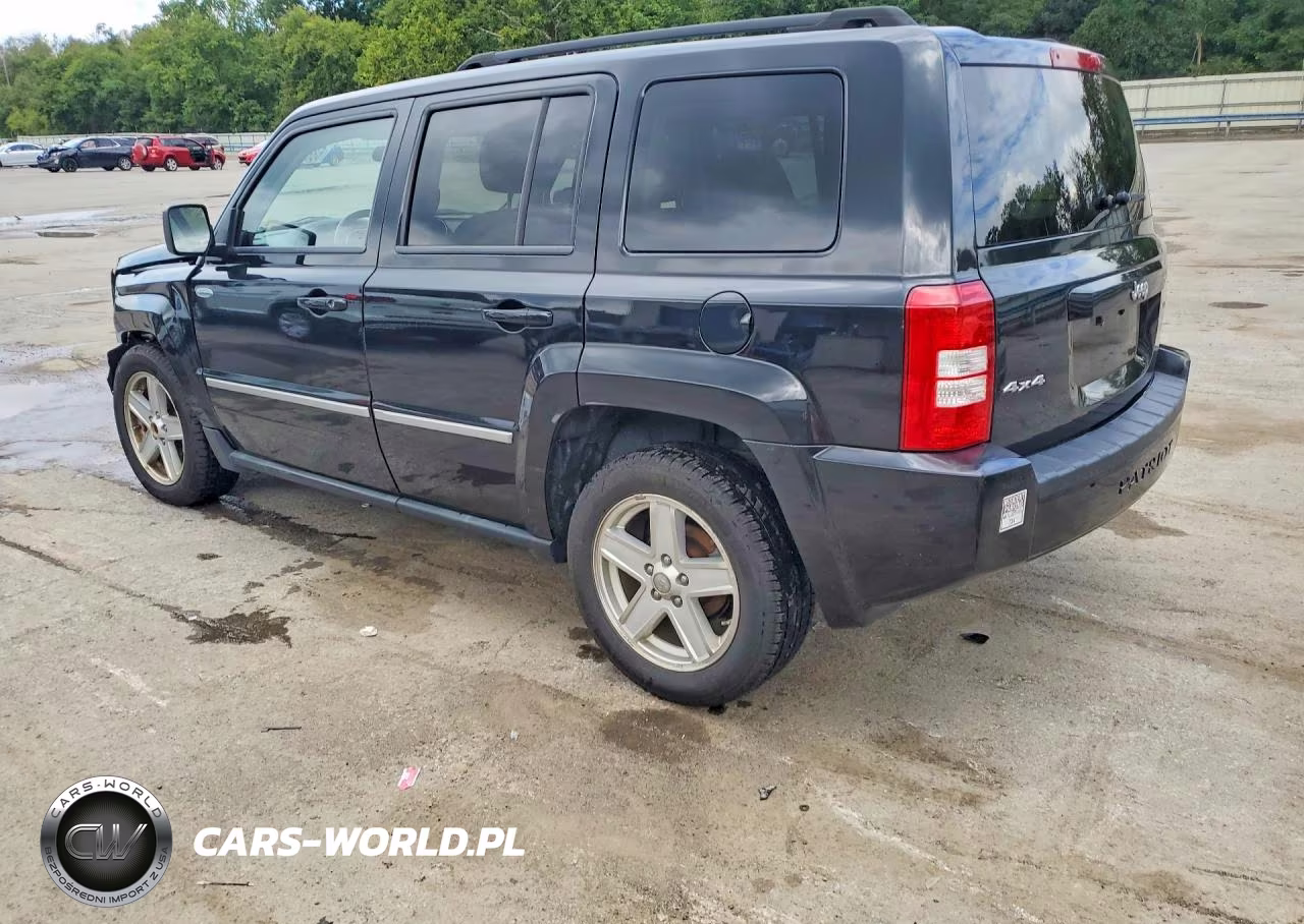 2010 Jeep Patriot Sport VIN:1J4NF1GB9AD623381 - 2