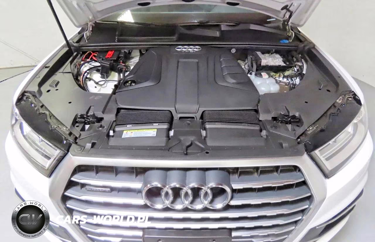 2018 Audi Q7 Premium Plus VIN:WA1LHAF72JD040620 - 7