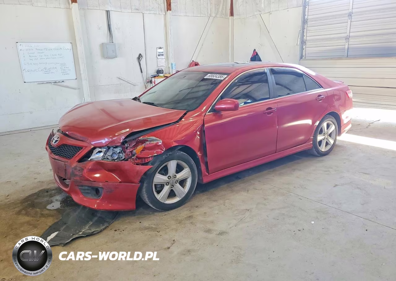 2010 Toyota Camry Se – zdjęcie 1 z 12