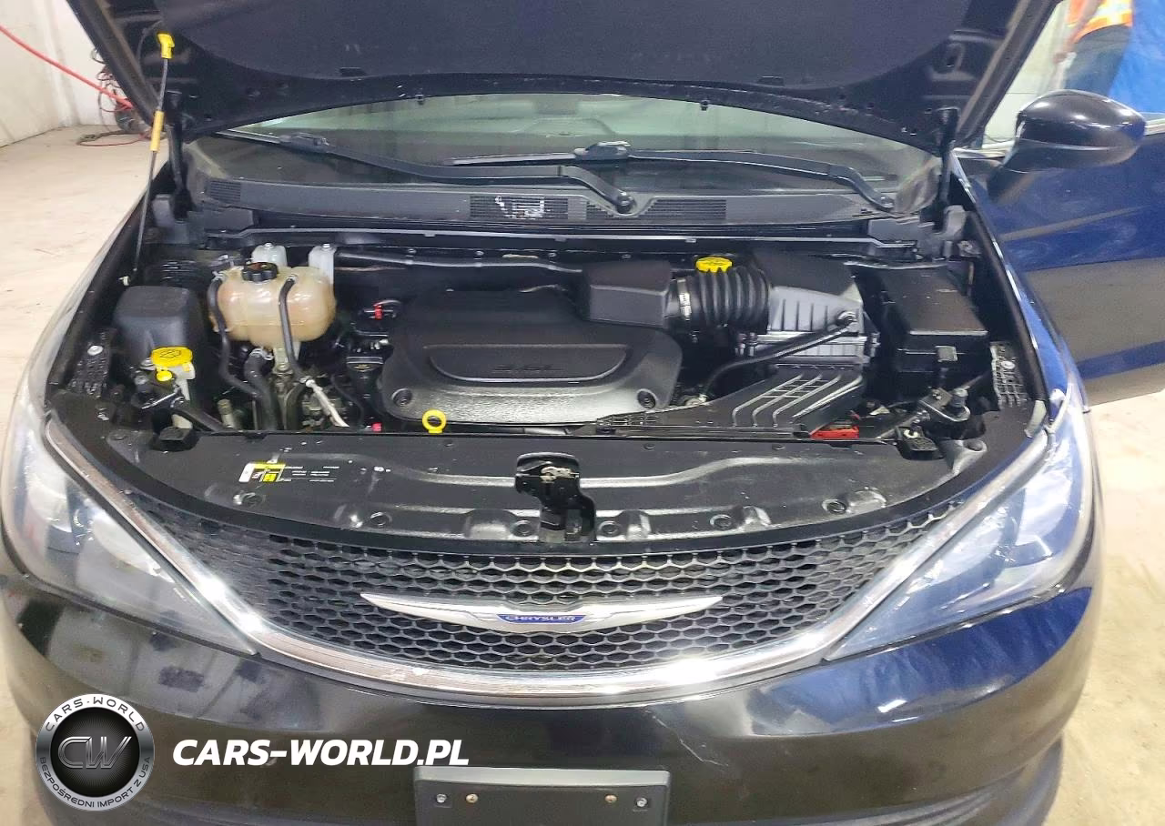 2020 Chrysler Voyager Lxi VIN:2C4RC1DG3LR172450 - 12