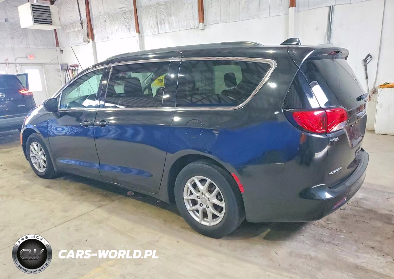 2020 Chrysler Voyager Lxi VIN:2C4RC1DG3LR172450 - 2