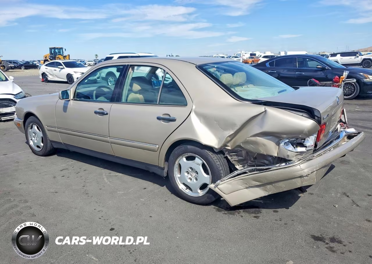 1999 Mercedes-Benz E 430 VIN:WDBJF70H7XA815686 - 2