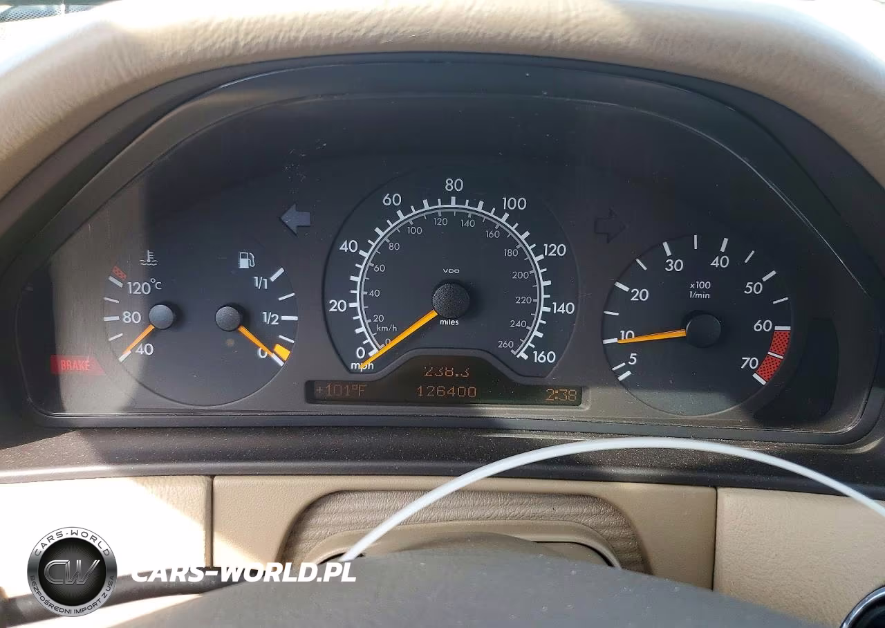 1999 Mercedes-Benz E 430 VIN:WDBJF70H7XA815686 - 9