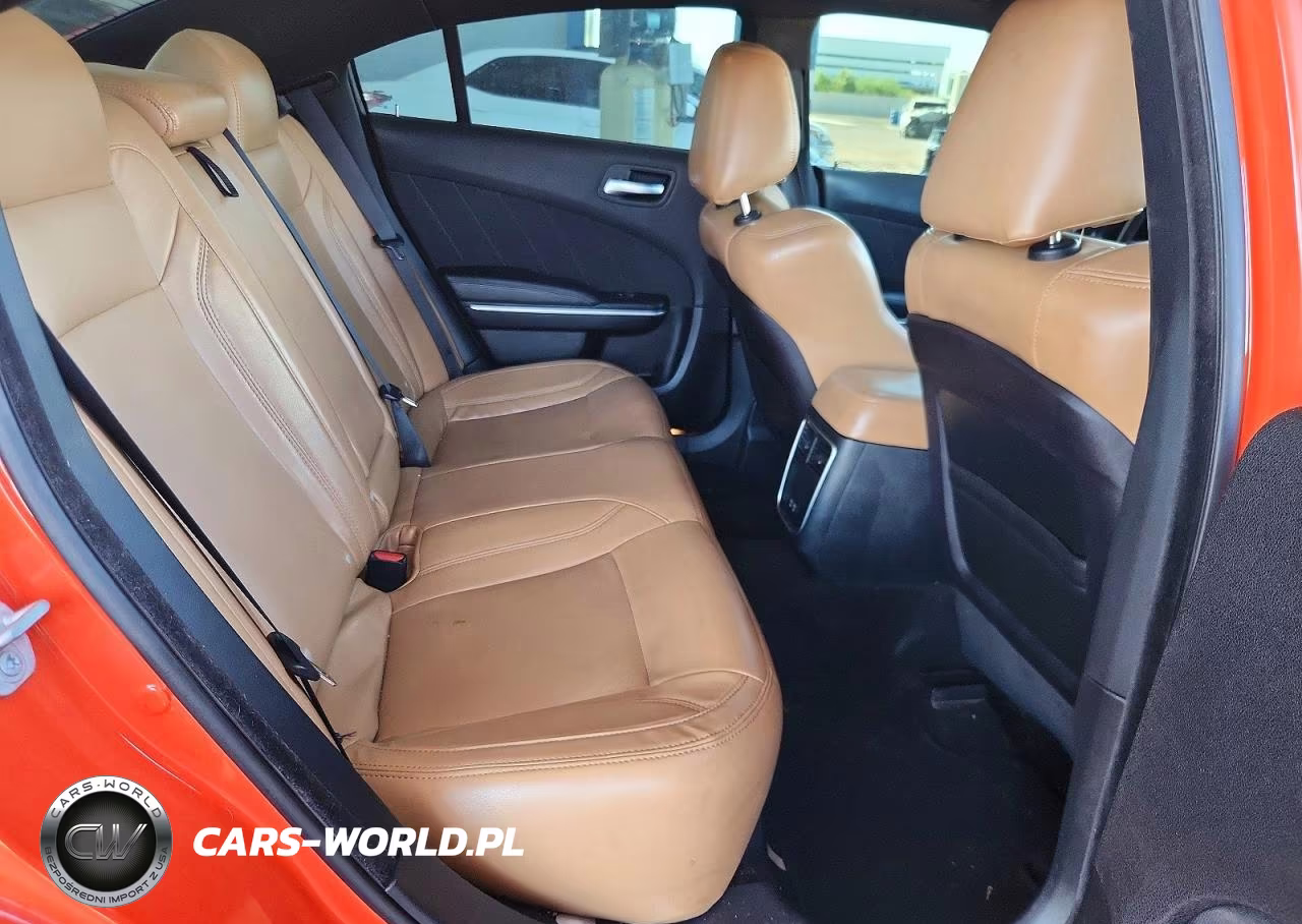 2019 Dodge Charger R-T VIN:2C3CDXCT6KH742809 - 10