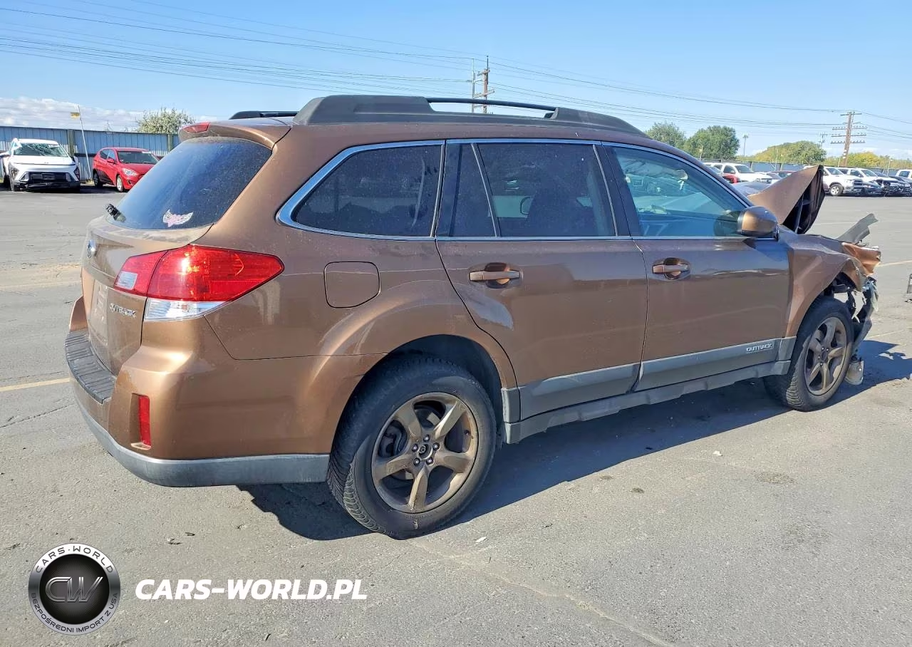 2013 Subaru Outback 2.5I Premium VIN:4S4BRCCC1D3250563 - 3