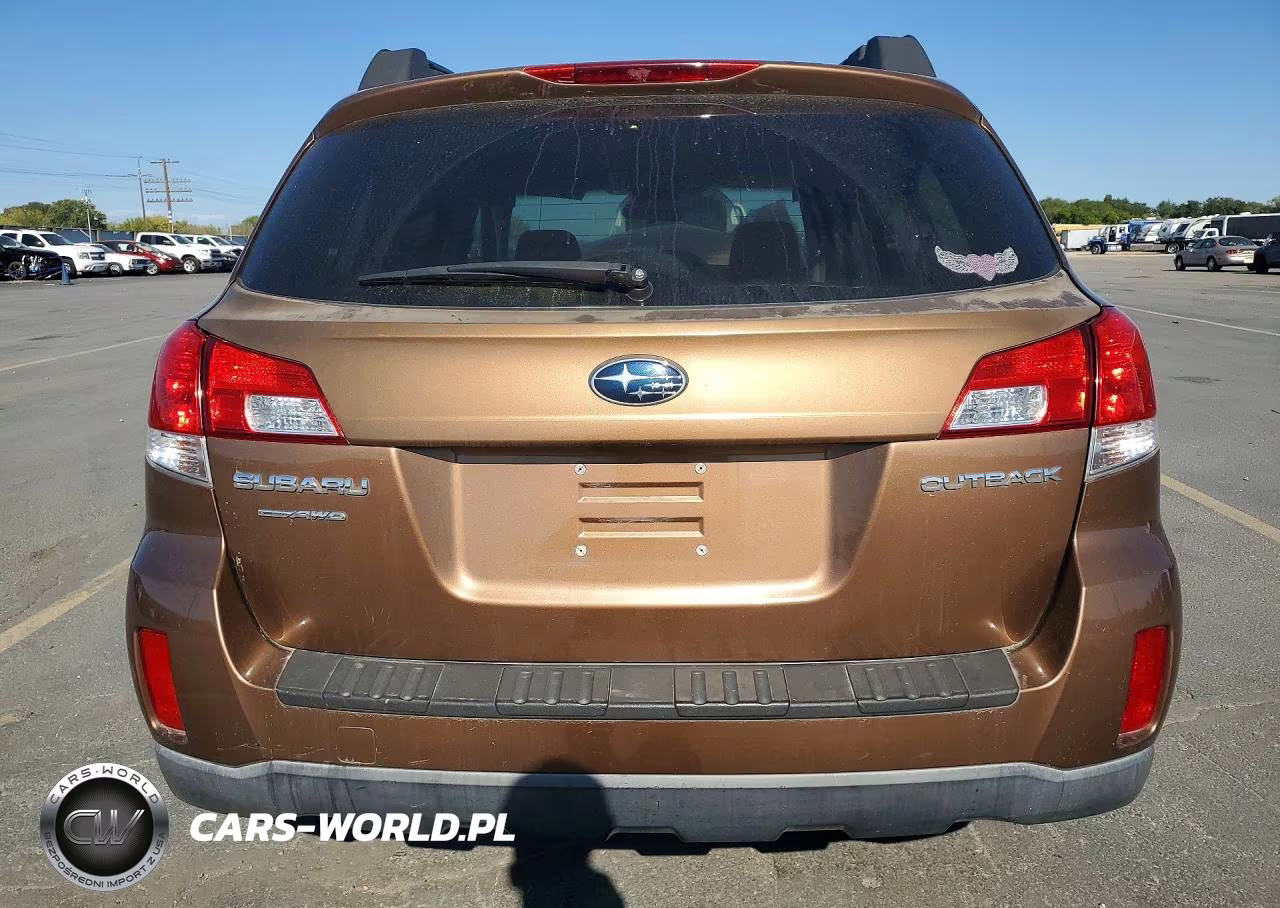 2013 Subaru Outback 2.5I Premium VIN:4S4BRCCC1D3250563 - 6