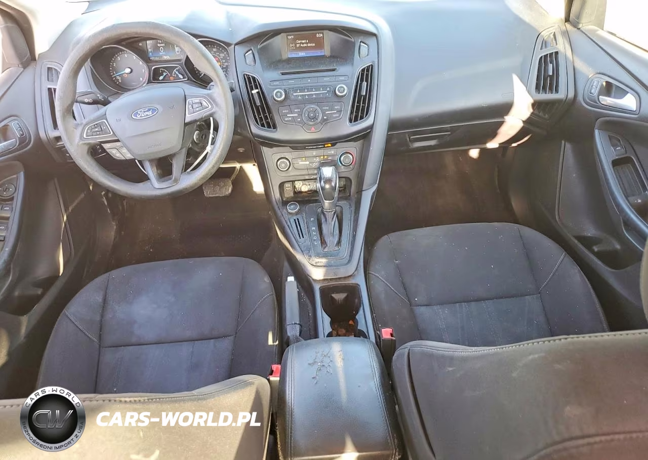 2015 Ford Focus Se VIN:1FADP3F28FL204260 - 8