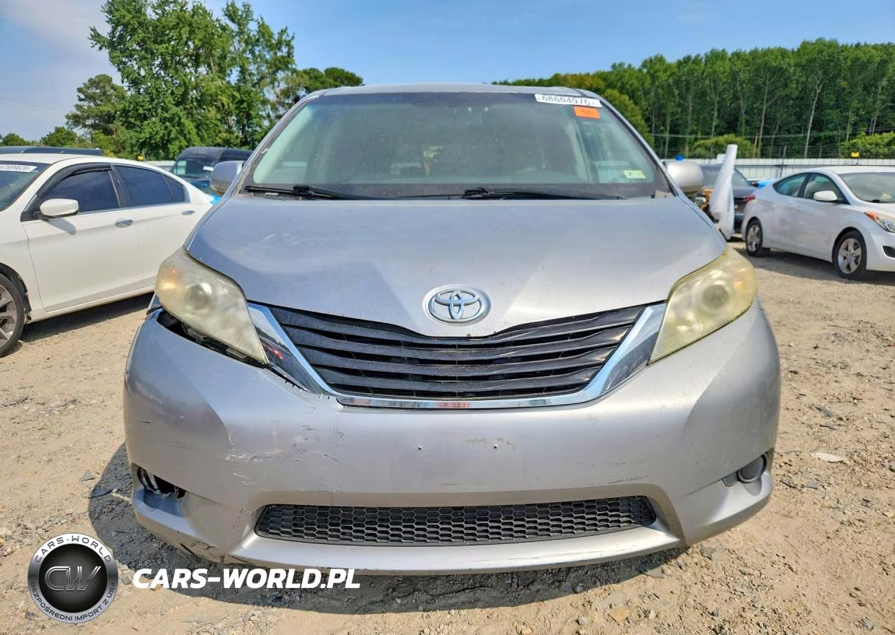 2013 Toyota Sienna Le VIN:5TDKK3DC9DS380855 - 5