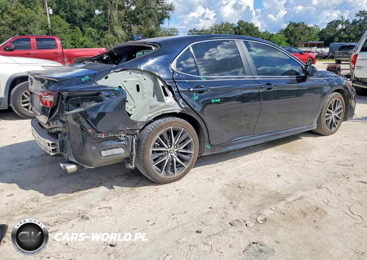 2021 Toyota Camry Se VIN:4T1G11AK3MU462886 - 3