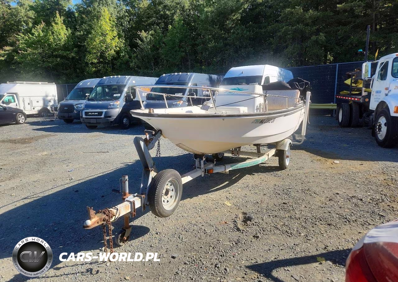 1993 Boston Whaler Boat VIN:LOT-3-68605506 - 2
