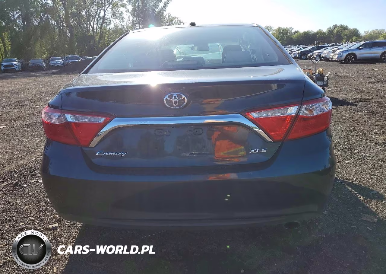 2015 Toyota Camry Xle VIN:4T4BF1FK5FR496129 - 6