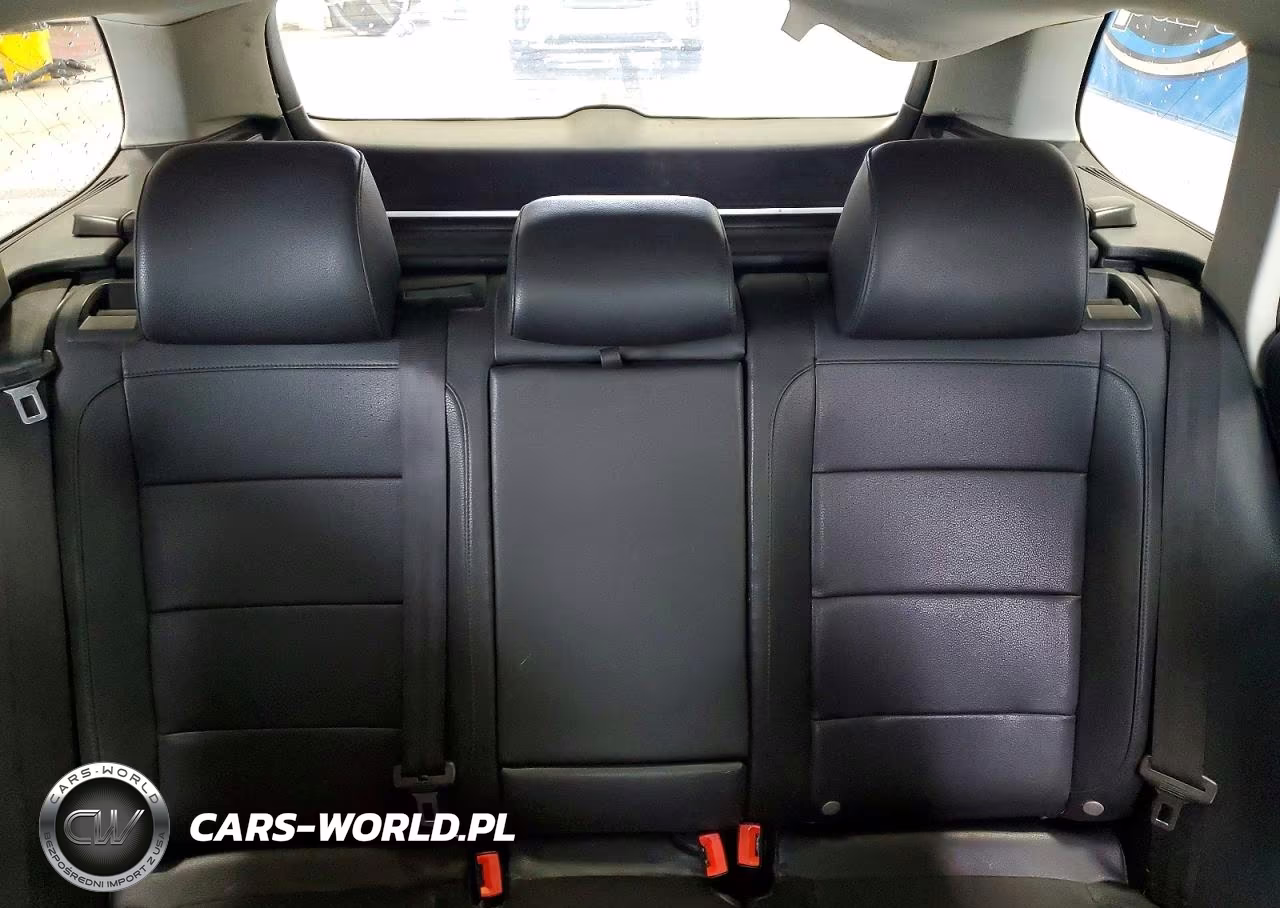 2011 Volkswagen Jetta Tdi VIN:3VWPL7AJXBM631924 - 10