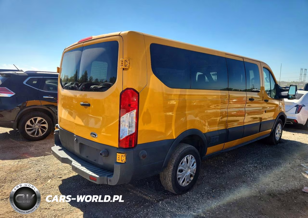 2018 Ford Transit T-250 VIN:1FTYR2ZM2JKA17429 - 3