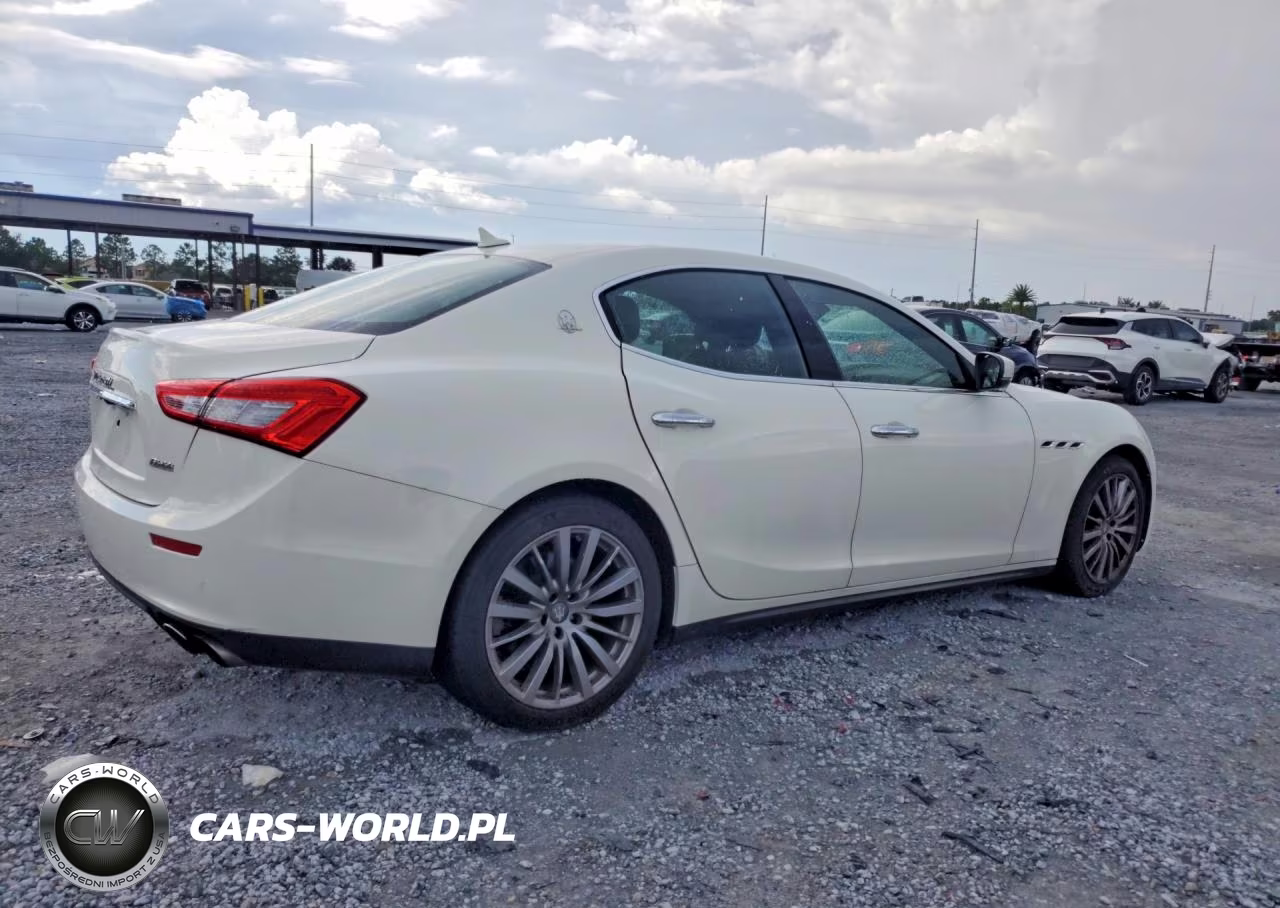 2017 Maserati Ghibli VIN:ZAM57XSA9H1262617 - 3