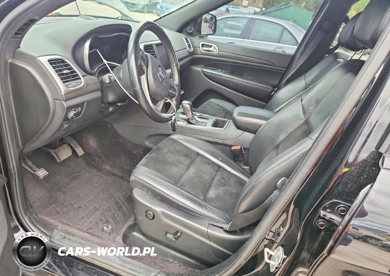 2018 Jeep Grand Cherokee Laredo VIN:1C4RJFAG4JC190288 - 7