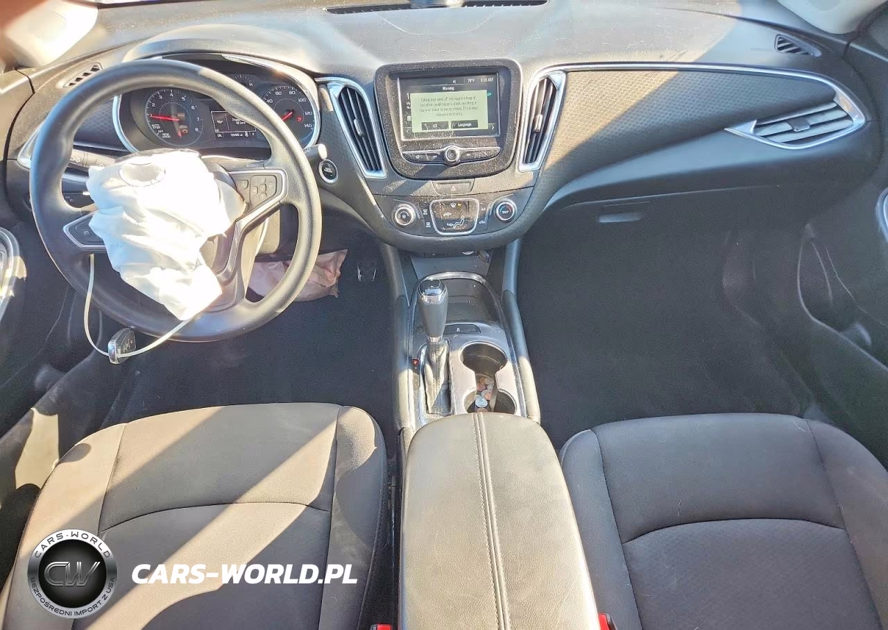 2018 Chevrolet Malibu Lt VIN:1G1ZD5ST0JF162590 - 8