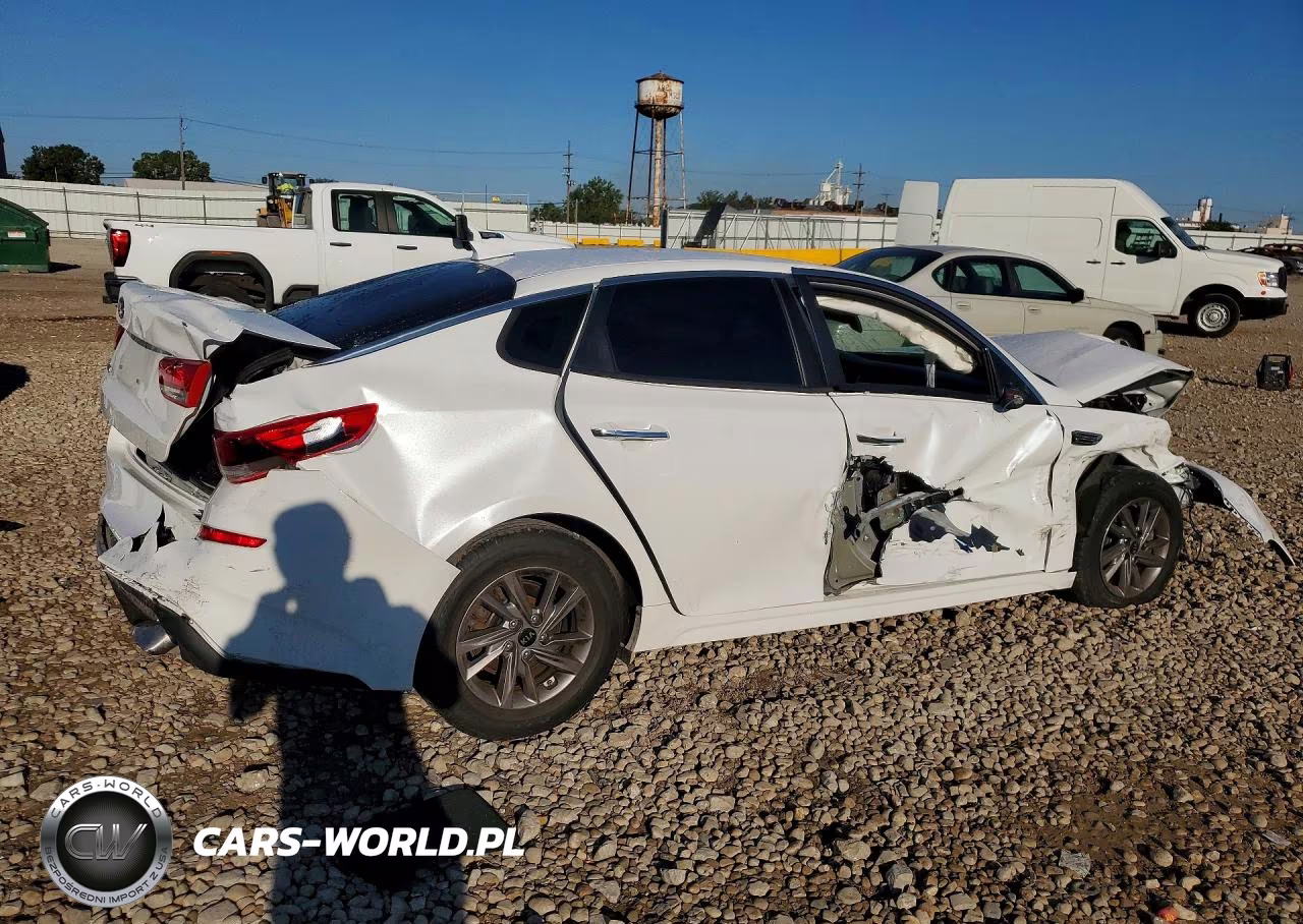 2020 Kia Optima Lx VIN:5XXGT4L32LG381498 - 3