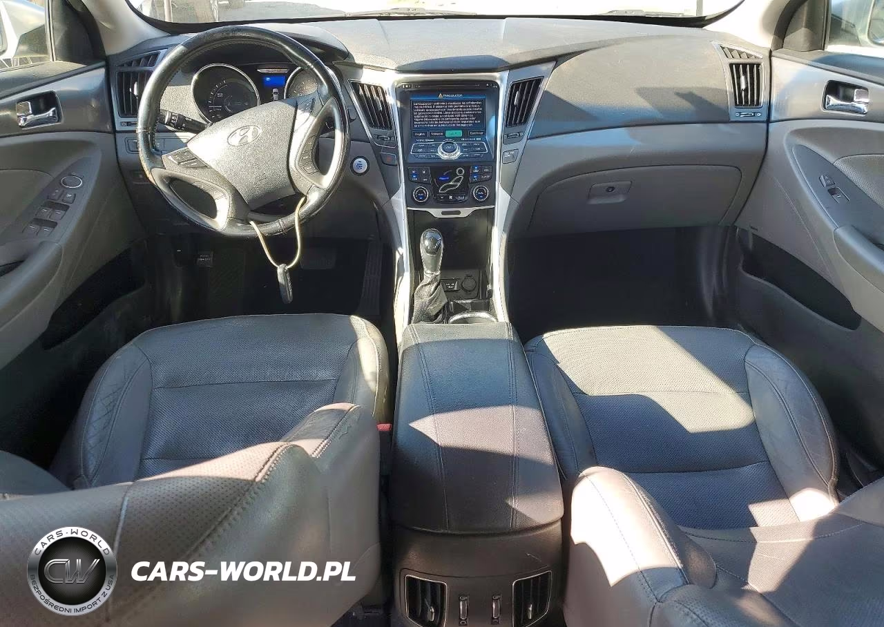 2013 Hyundai Sonata Hybrid VIN:KMHEC4A40DA098092 - 8