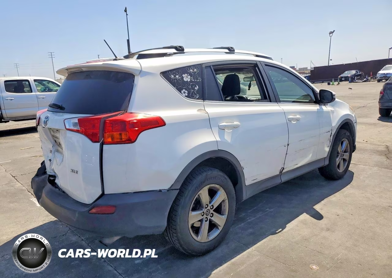 2015 Toyota Rav4 Xle VIN:2T3WFREV3FW159469 - 3