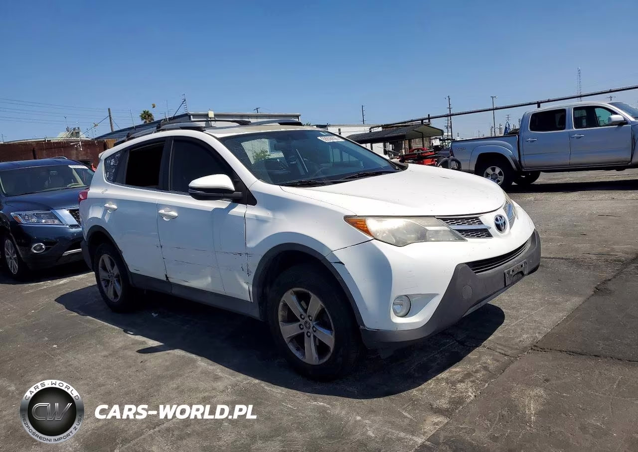 2015 Toyota Rav4 Xle VIN:2T3WFREV3FW159469 - 4