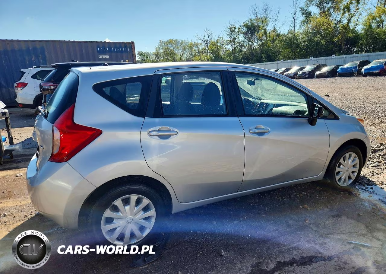 2015 Nissan Versa Note Sv VIN:3N1CE2CP0FL405096 - 3