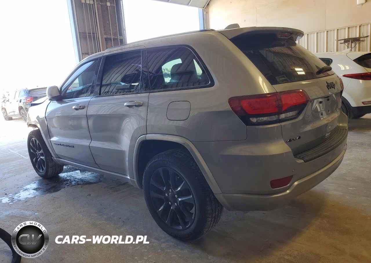 2020 Jeep Grand Cherokee Laredo VIN:1C4RJFAG6LC137627 - 2