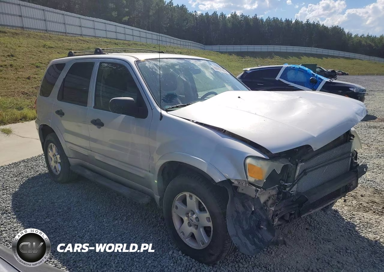 2007 Ford Escape Xlt VIN:1FMCU03157KA64583 - 4