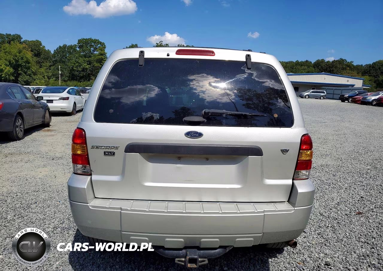 2007 Ford Escape Xlt VIN:1FMCU03157KA64583 - 6
