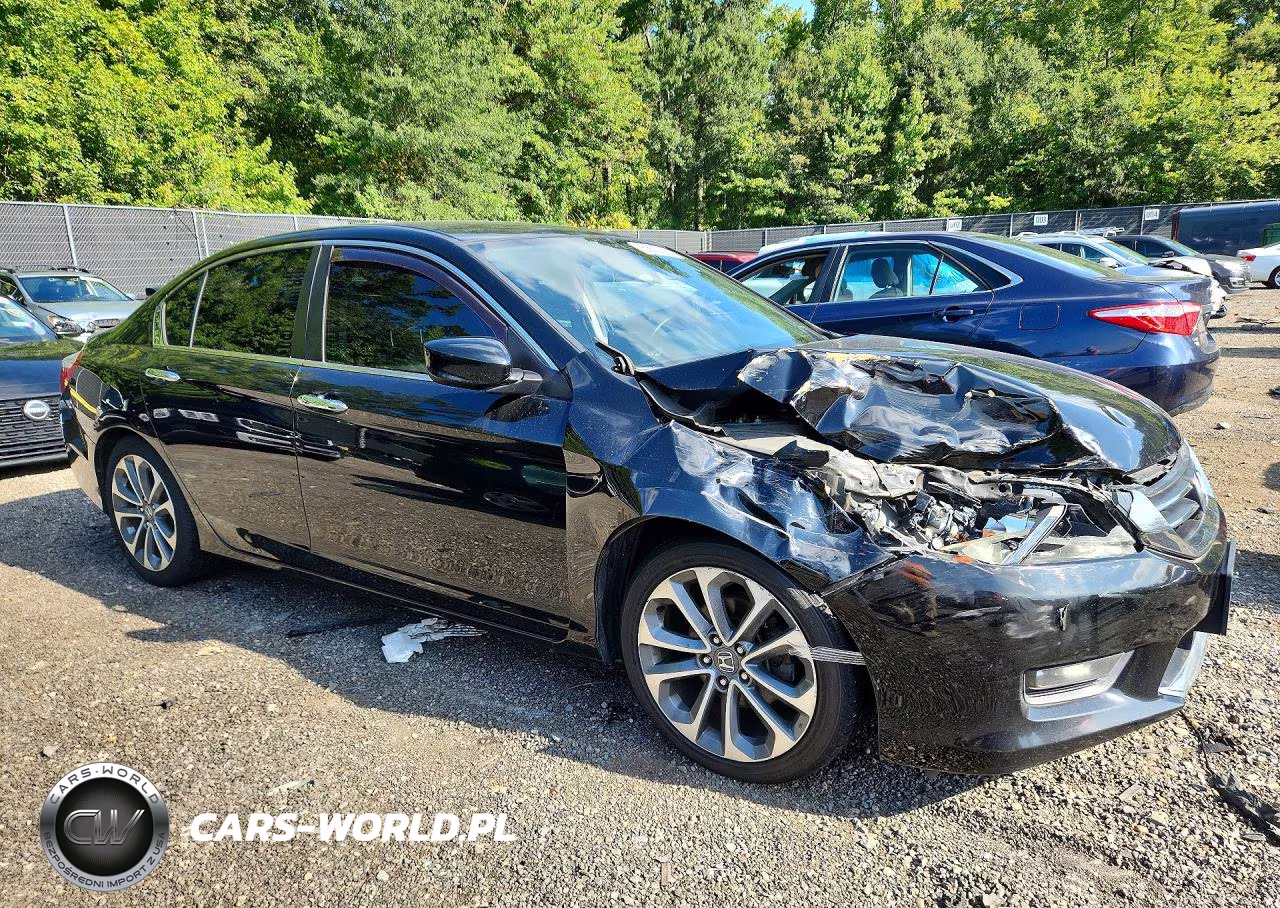 2015 Honda Accord Sport VIN:1HGCR2F50FA165827 - 4