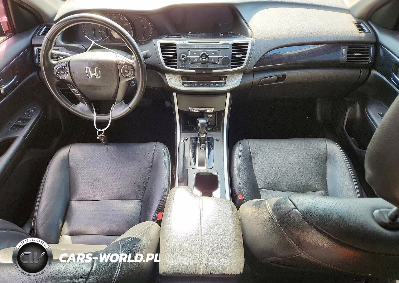 2015 Honda Accord Sport VIN:1HGCR2F50FA165827 - 8