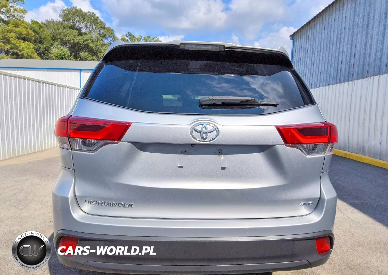 2019 Toyota Highlander Le VIN:5TDBZRFH0KS962931 - 6
