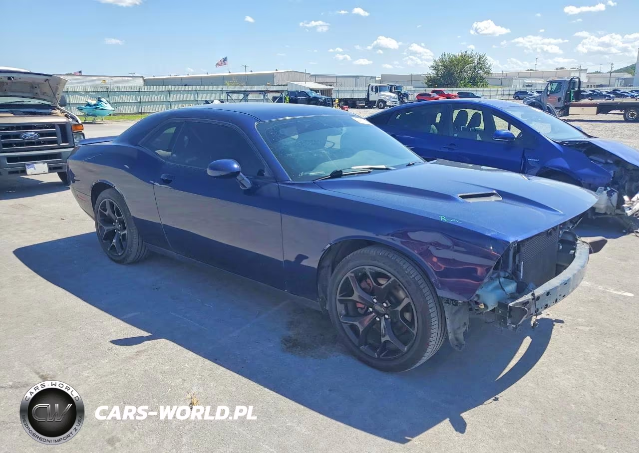 2015 Dodge Challenger Sxt Plus VIN:2C3CDZBG0FH705695 - 4