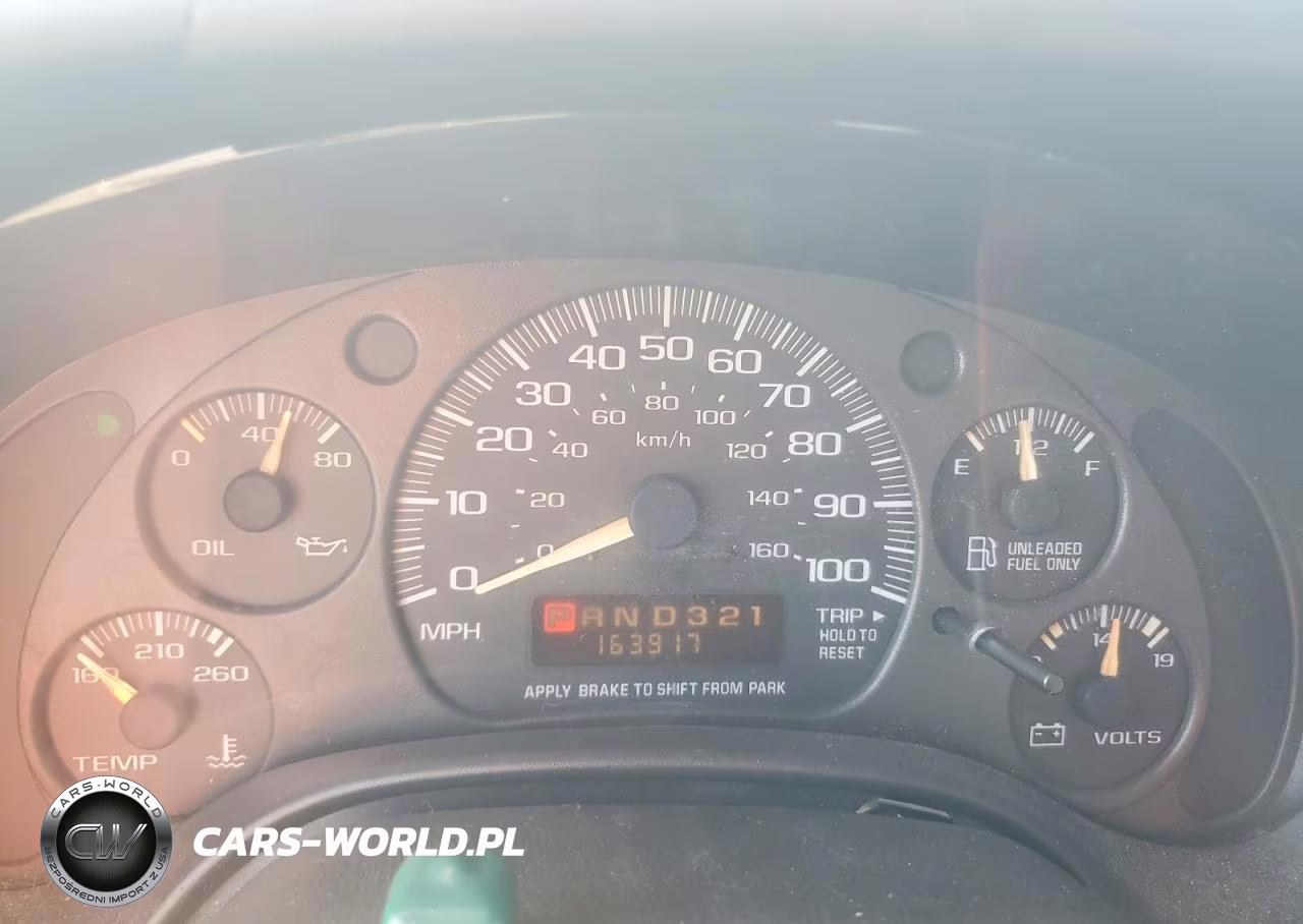 2002 Chevrolet Express G3500 VIN:1GBHG31R821203345 - 9