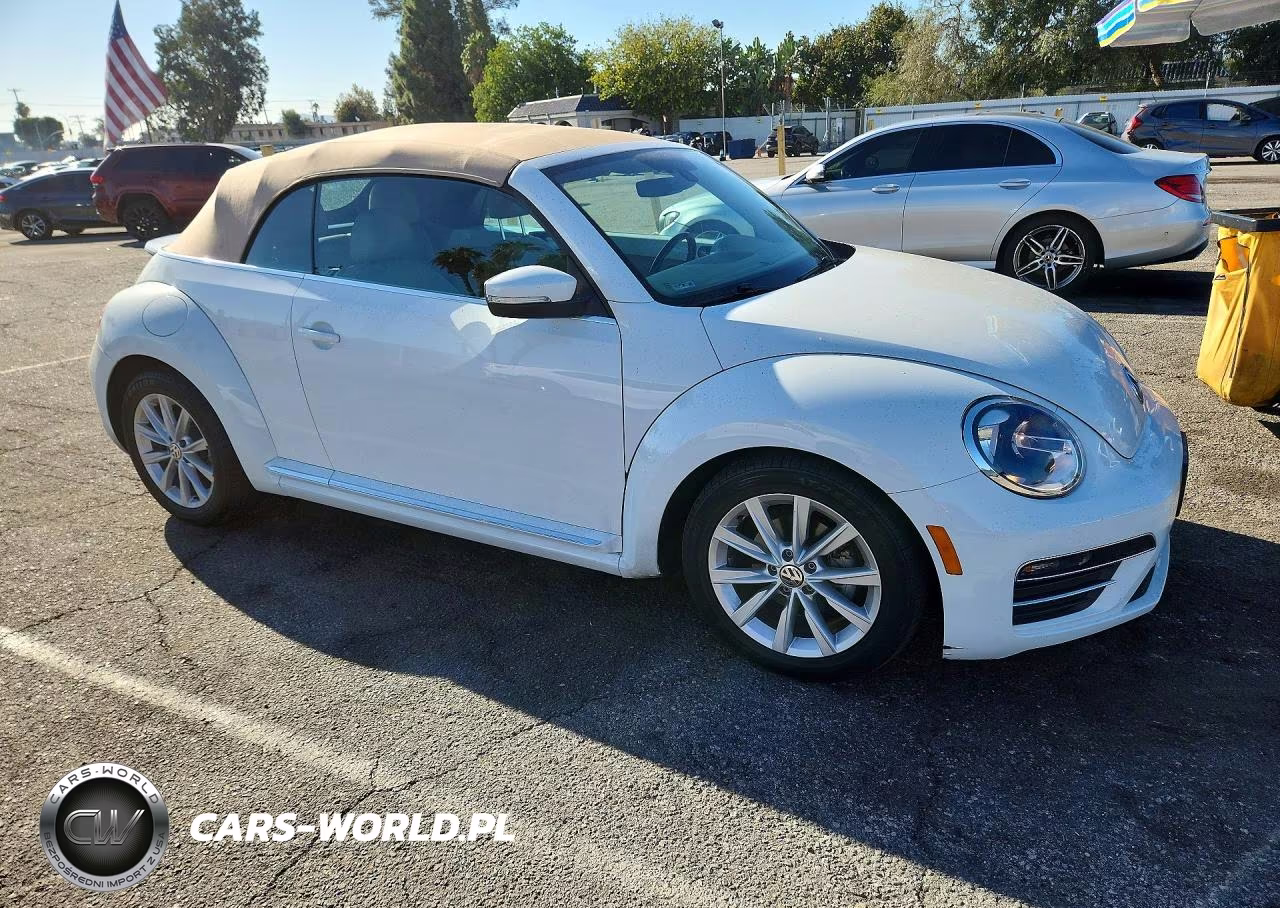 2017 Volkswagen Beetle S-Se VIN:3VW517ATXHM811086 - 4