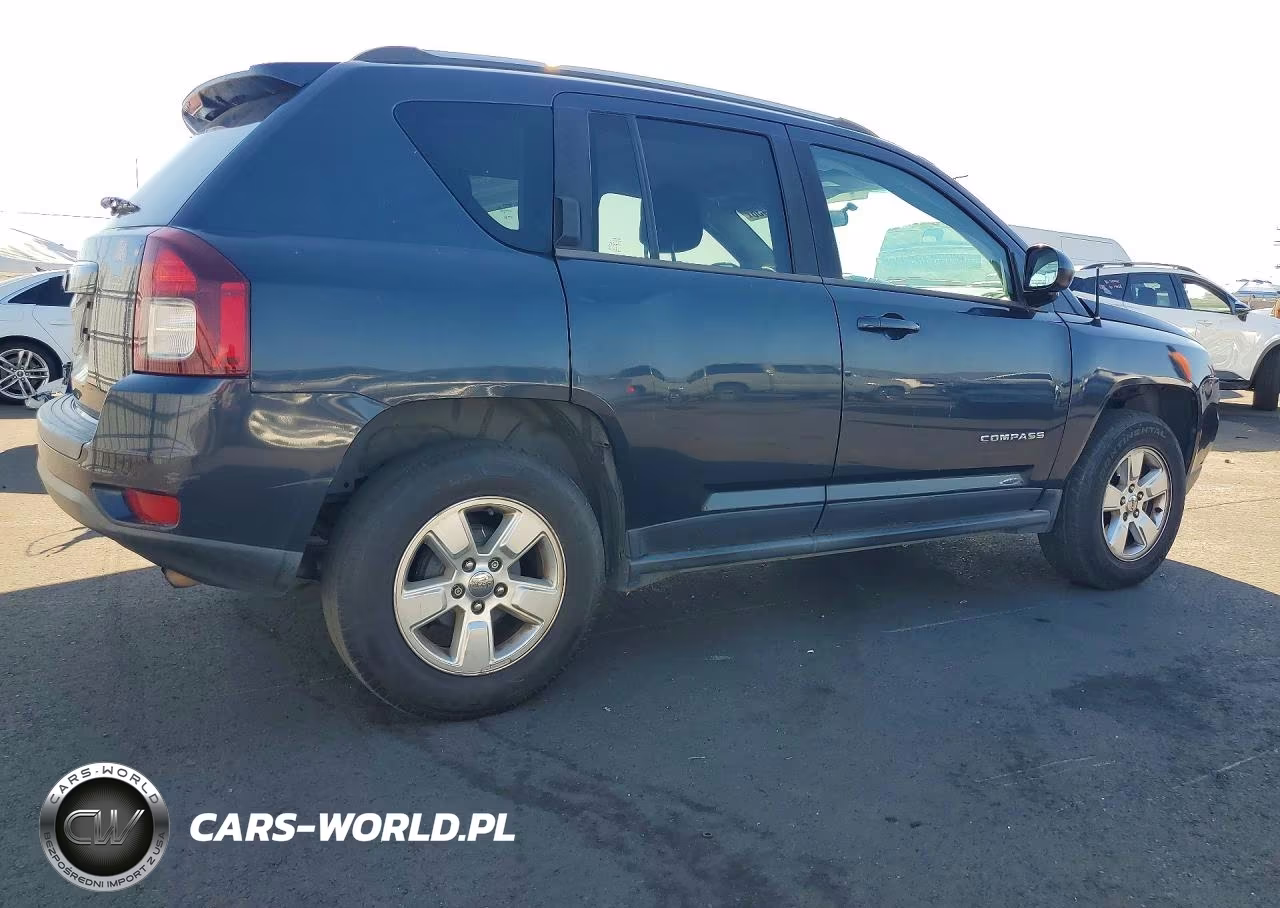 2014 Jeep Compass Sport VIN:1C4NJCBA1ED595175 - 3