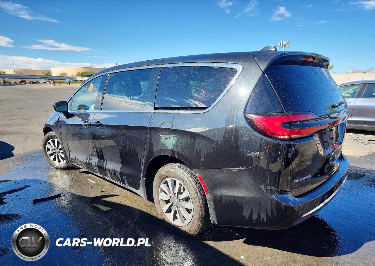 2023 Chrysler Pacifica Hybrid Touring L VIN:2C4RC1L74PR632562 - 2