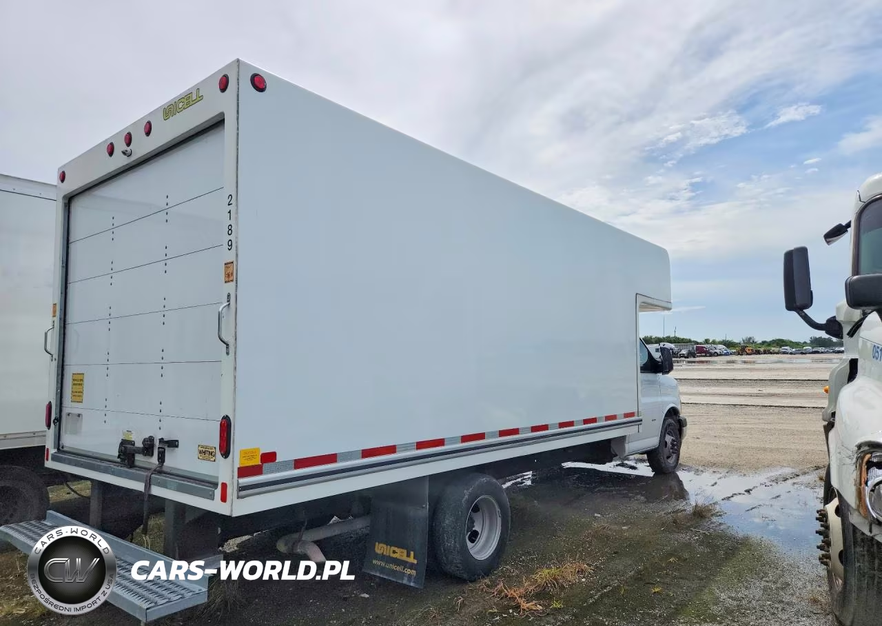 2021 Chevrolet Express Box Truck VIN:1HA3GTC7XMN011238 - 3
