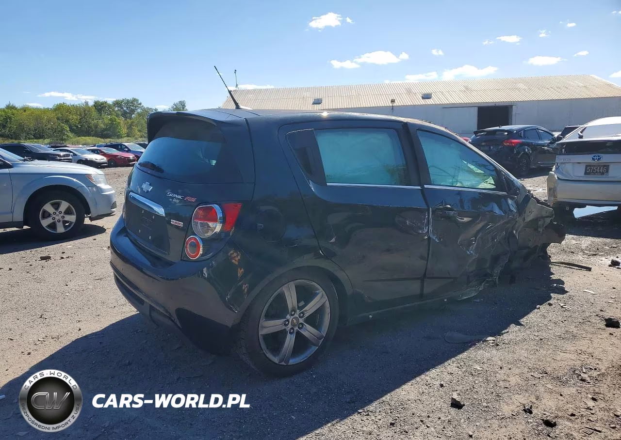 2013 Chevrolet Sonic VIN:1G1JG6SB2D4144691 - 3