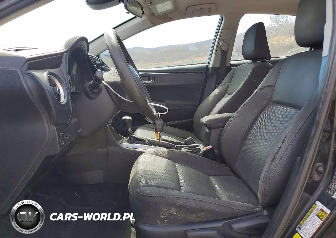 2017 Toyota Corolla Le VIN:5YFBURHE9HP622096 - 7
