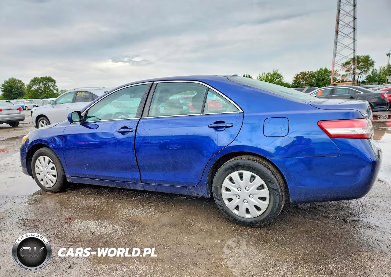2011 Toyota Camry Le VIN:4T1BF3EK8BU647773 - 2